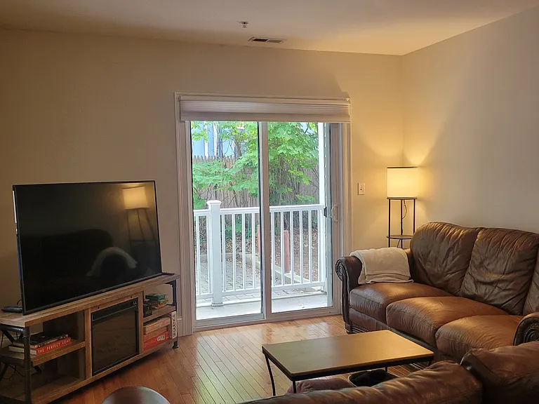 244 Main St #1 — Photo 3