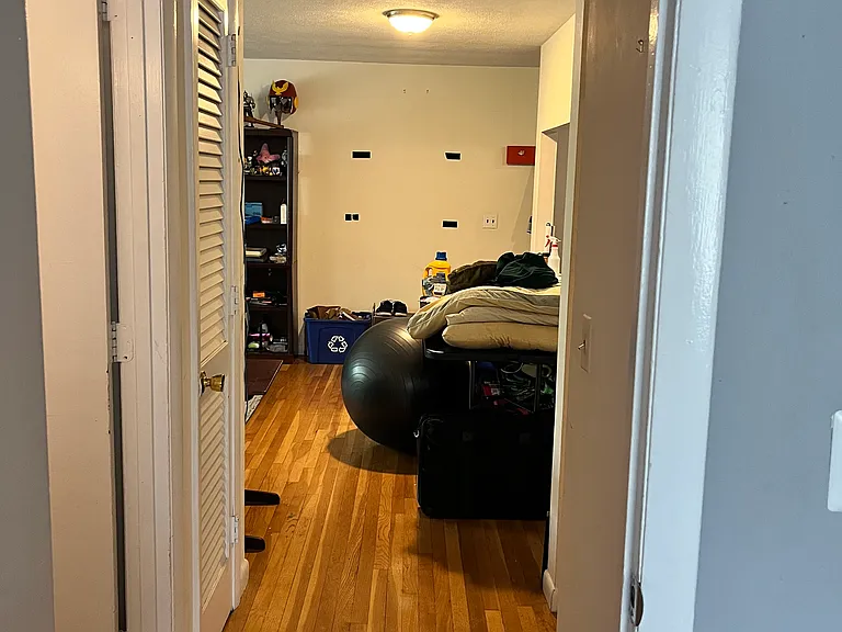 21 Radcliffe Rd #3F — Photo 8