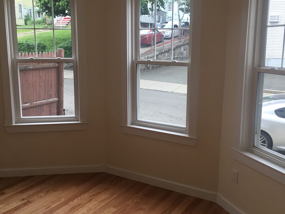 2nd image of 126 Vine St #1