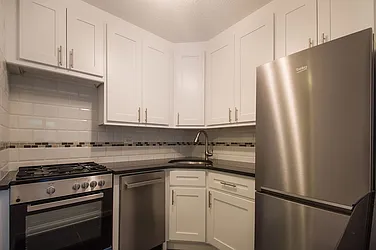 Rented by Rhona Realty