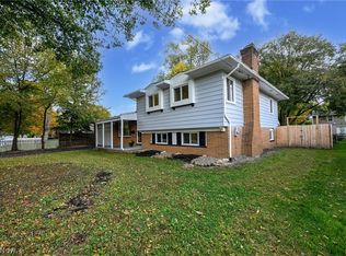 426 Sandhurst Rd, Akron, OH 44333