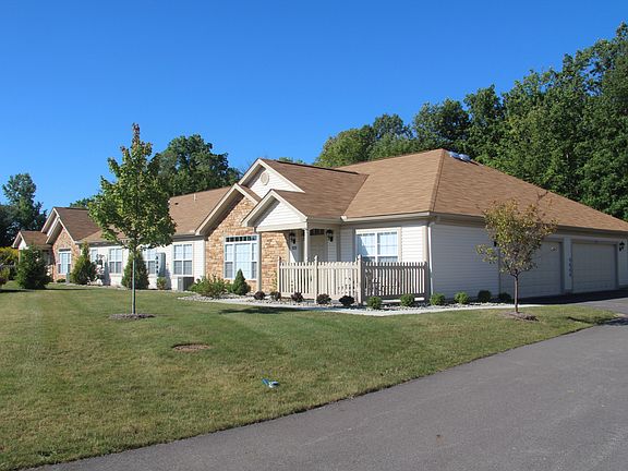 Evans Lake Apartment