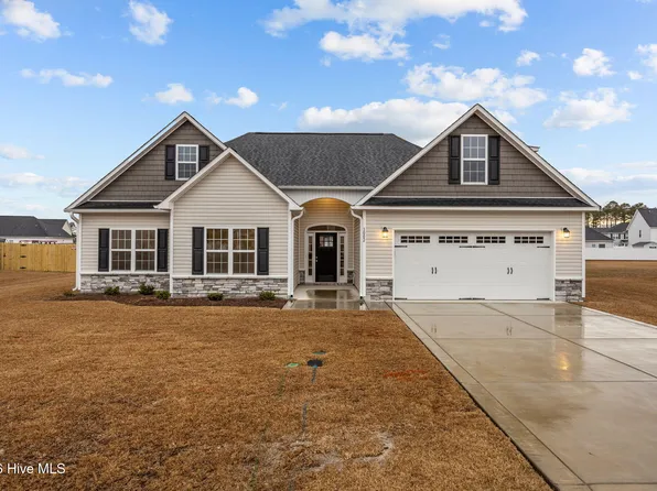 3002 Sharpnose Street, New Bern, NC 28562