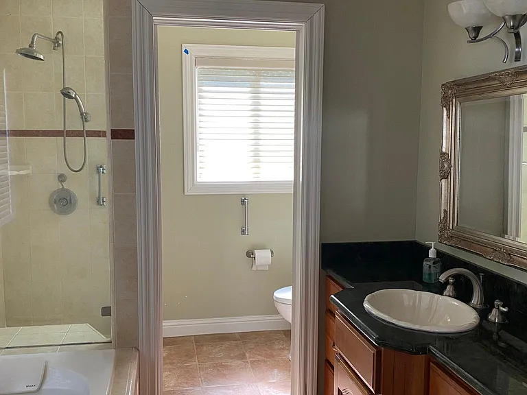 807 Bayview Way — Photo 18