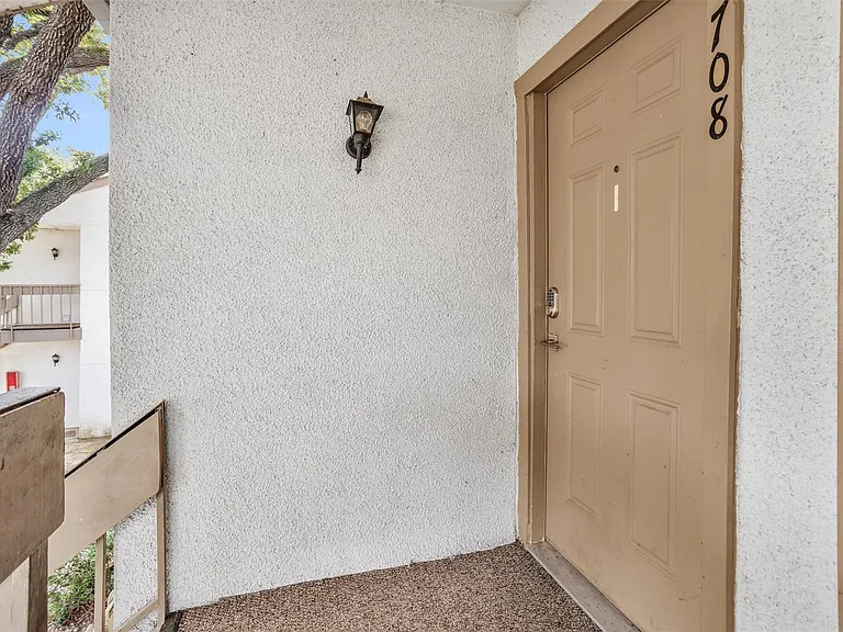 12100 Melville Dr #708G — Photo 22