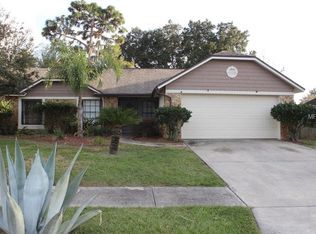 1011 Cameo Crest Ln, Valrico, FL 33596