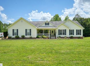 1750 Whitestone Rd, Spartanburg, SC 29302
