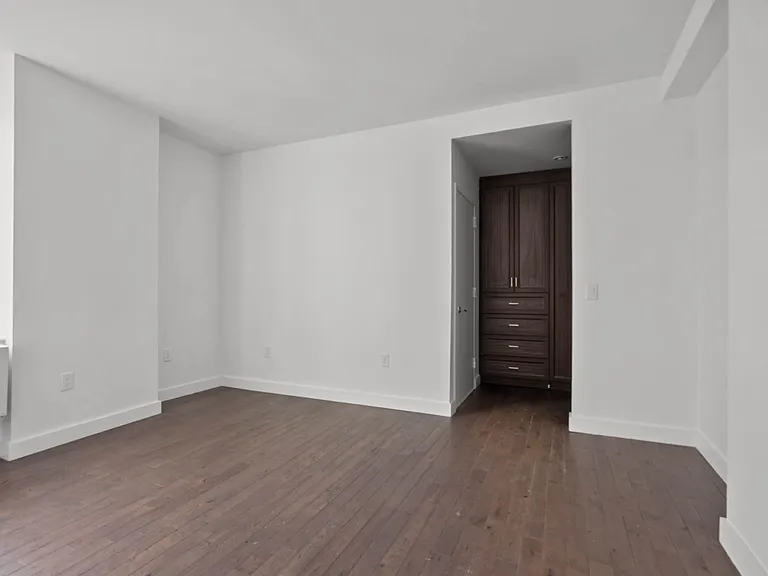 321 W 110th St #19C — Photo 20