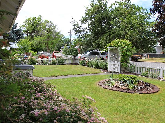 4th image of this home