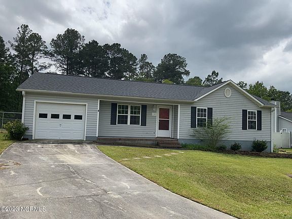 3rd image of 110 Littleleaf Ct