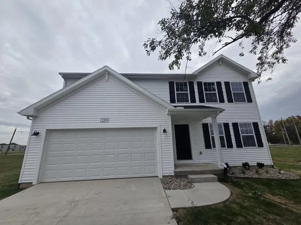 2399 Alanar Ct, Benton Harbor, MI 49022
