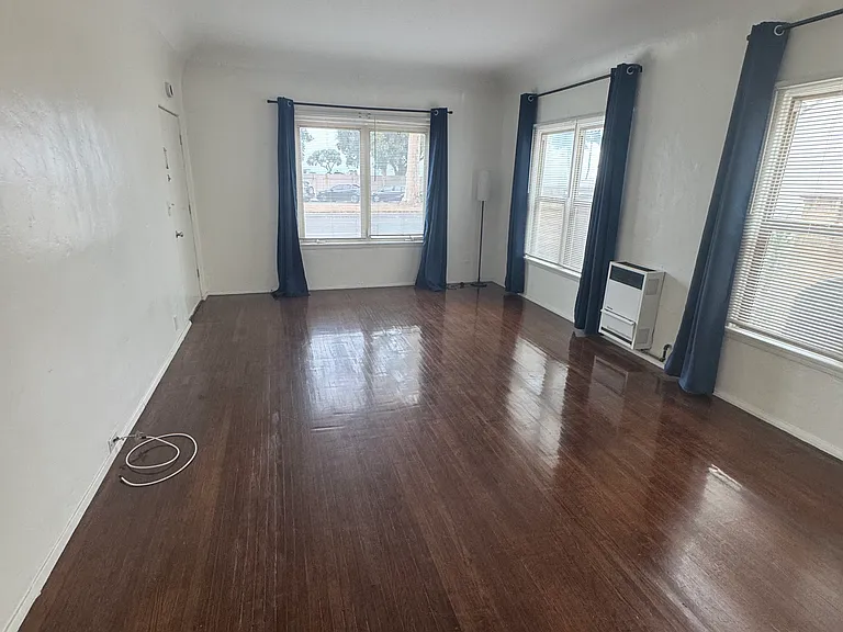 4907 E Ocean Blvd #1 — Photo 7