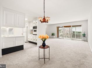 3350 Gleneagles Dr #70-2B, Silver Spring, MD 20906