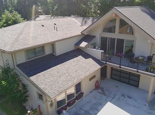 11609 NE 97th St, Kirkland, WA 98033