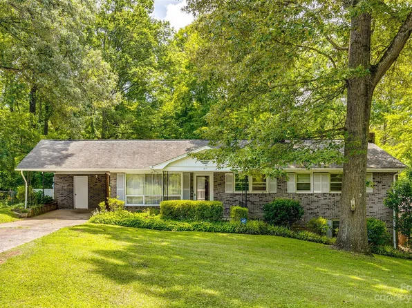 617 White Oak Dr, Lowell, NC 28098