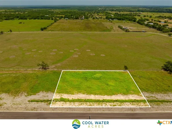 220 Altidore Ave, Dale, TX 78616