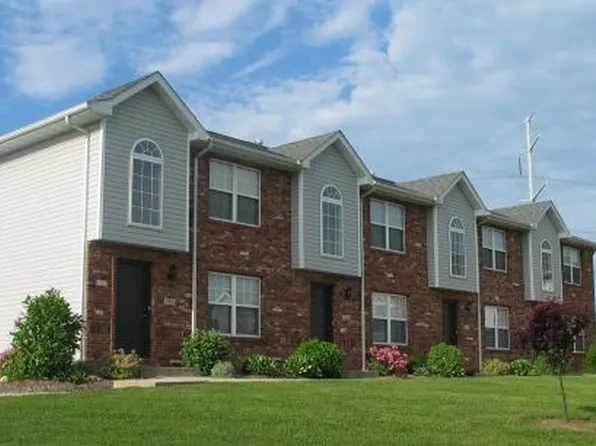 2770 Stonebridge Ct #2770, Maryville, IL 62062