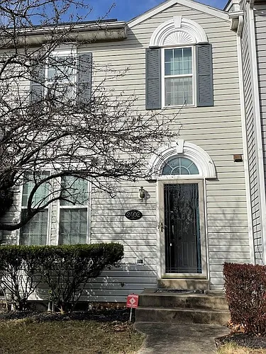 2402 Lakeside Dr Photo 1
