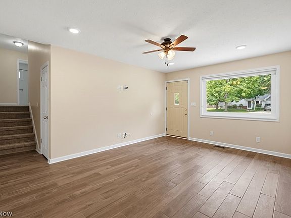 4th image of 6515 Antoinette Dr