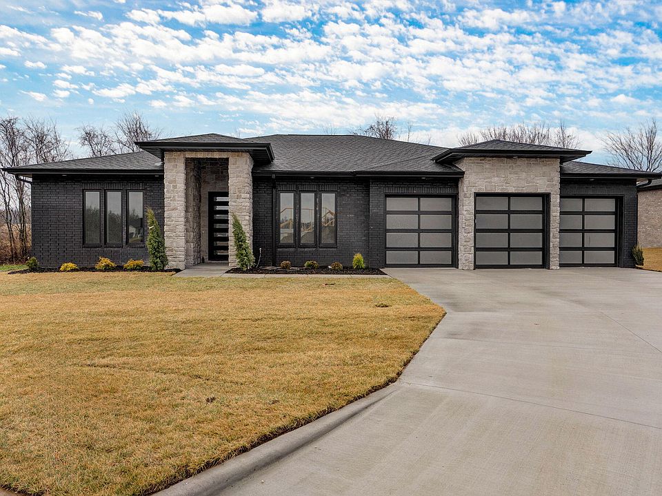 1st image of 1749 E Peartree Drive