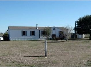 83 Cr 95ccc, Moulton, TX 77975
