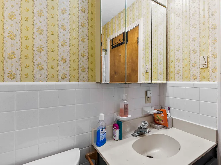 11 N Marley Dr — Photo 3