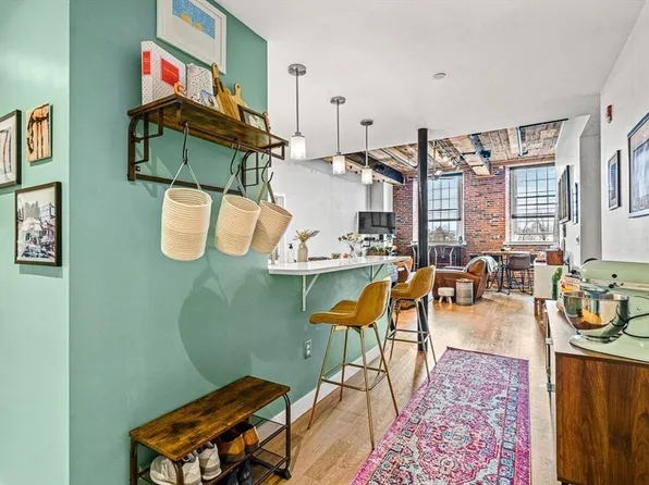 130 John St Unit 144, Lowell, MA 01852