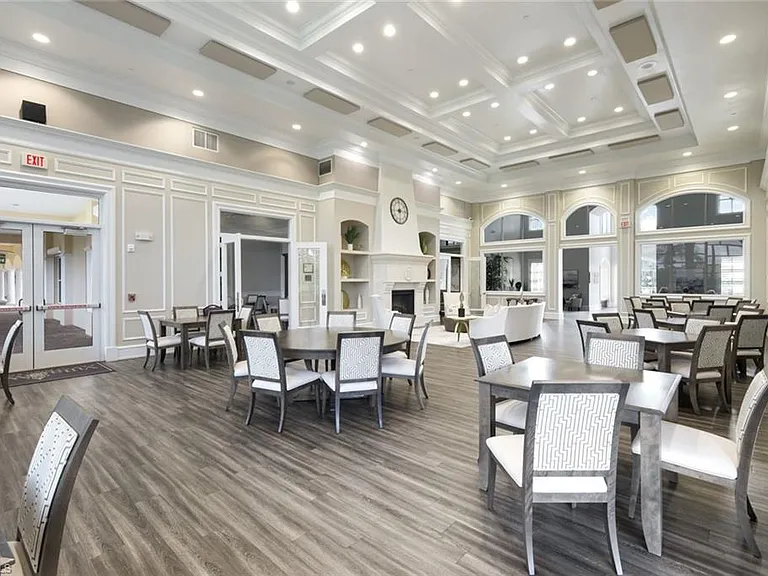 5848 Ferrara Dr — Photo 41