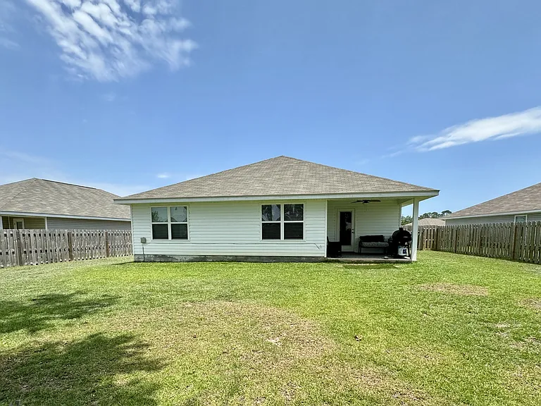 7569 Steeplechase Blvd — Photo 31