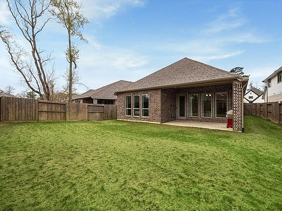 5th image of 7354 Mount Greylock Loop