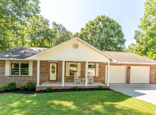 857 Phelps Rd, Lenoir City, TN 37772