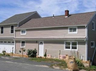 42 Topstone Dr, Danbury, CT