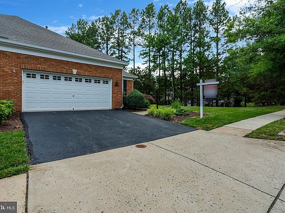 3rd image of 5245 Armour Ct