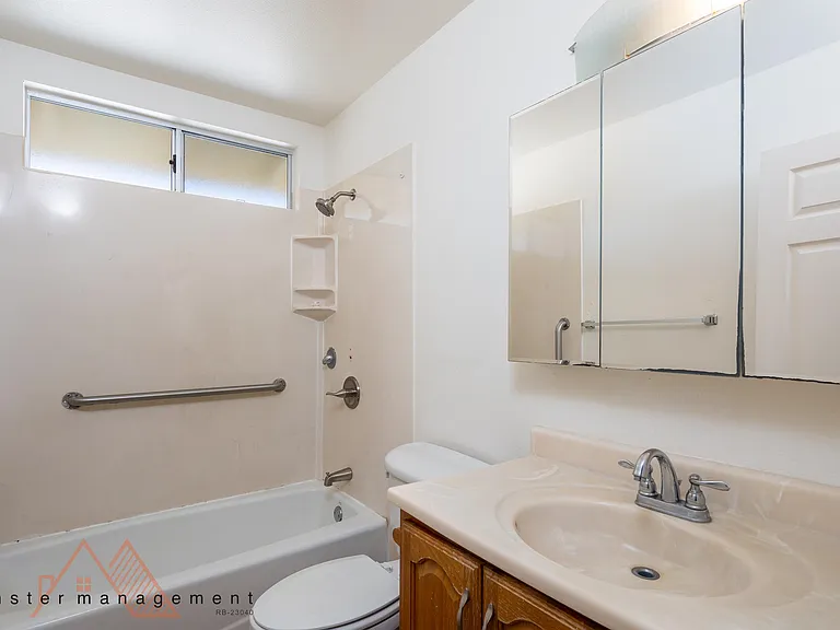 94-525 Awamoi St #C — Photo 5