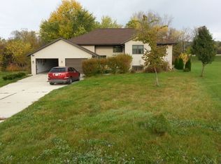 220 Lu Foster Ln, Merrimac, WI 53561