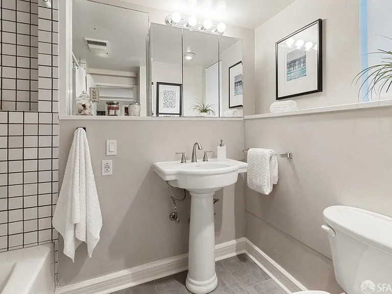 Downstairs bathroom