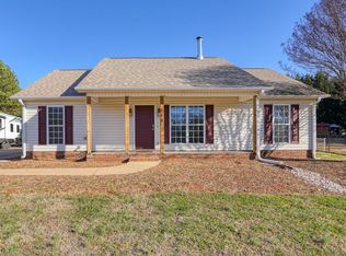 616 Brimley Ct, Inman, SC 29349
