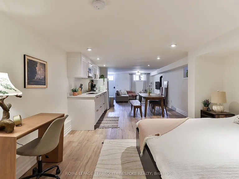 39 Lappin Ave #LOWER — Photo 13