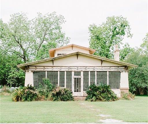 5th image of 811 Cary Ave
