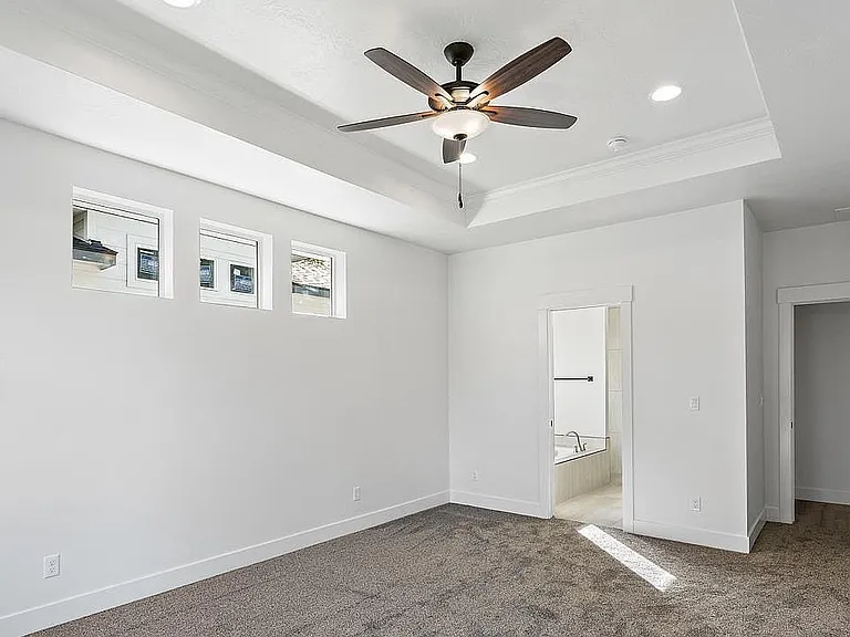 2368 E Green Canyon Dr — Photo 9