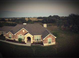 2919 Old Goliad Rd, Goliad, TX 77963