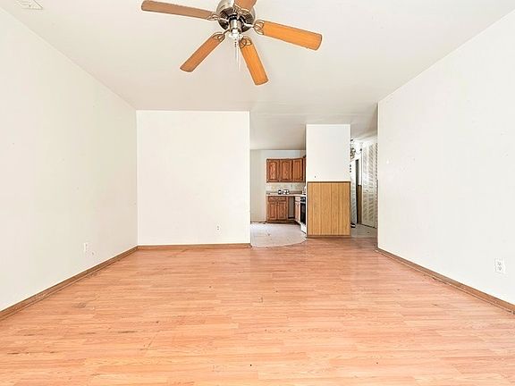 2nd image of 21653 Cynthia Ave