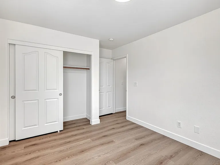 3021 Aloha Ave — Photo 10