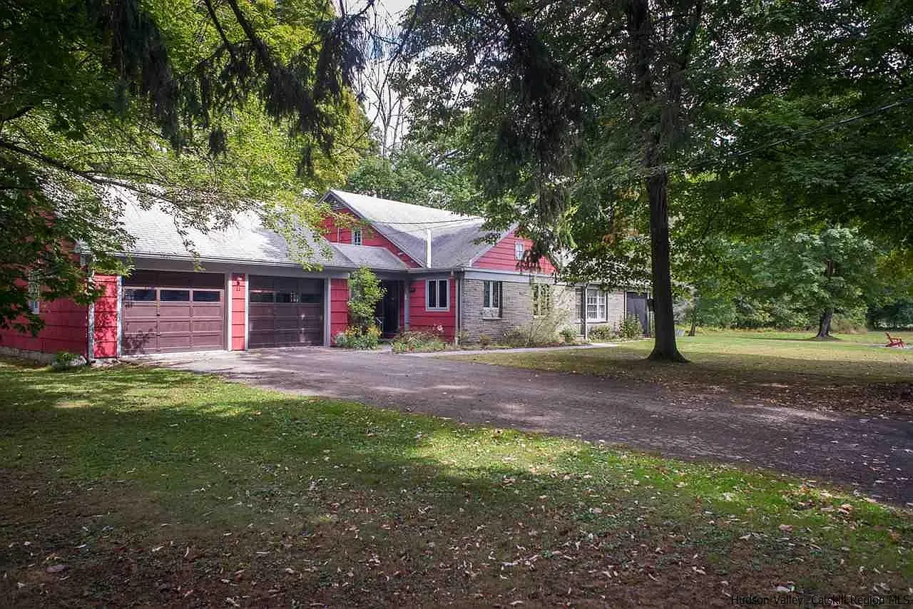11 Sprague Ct photo 1
