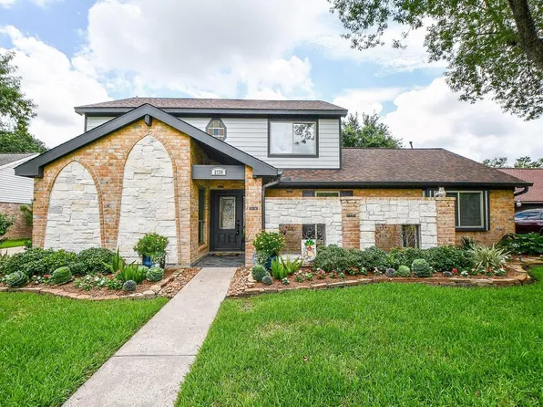 2726 Triway Ln, Houston, TX 77043