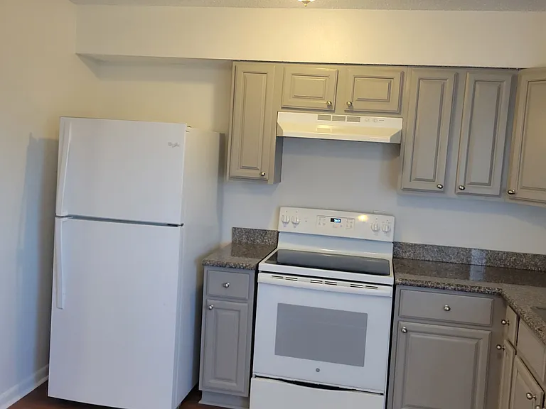 7861 Symmes Ave #2 — Photo 5
