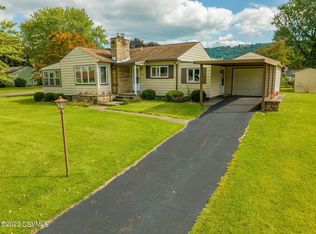 105 Nottingham Rd, Bloomsburg, PA 17815