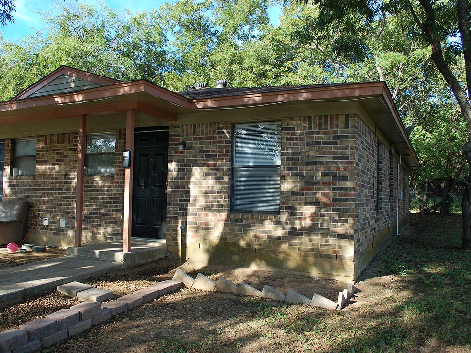 1st image of 840 House St