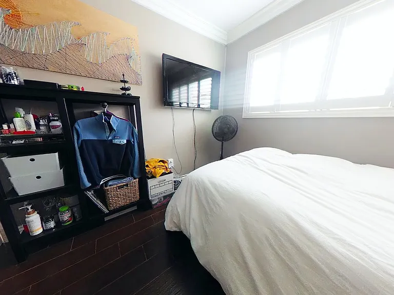 4865 Campanile Dr — Photo 12