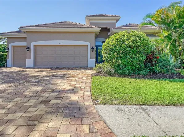 8744 51st Ter E, Bradenton, FL 34211